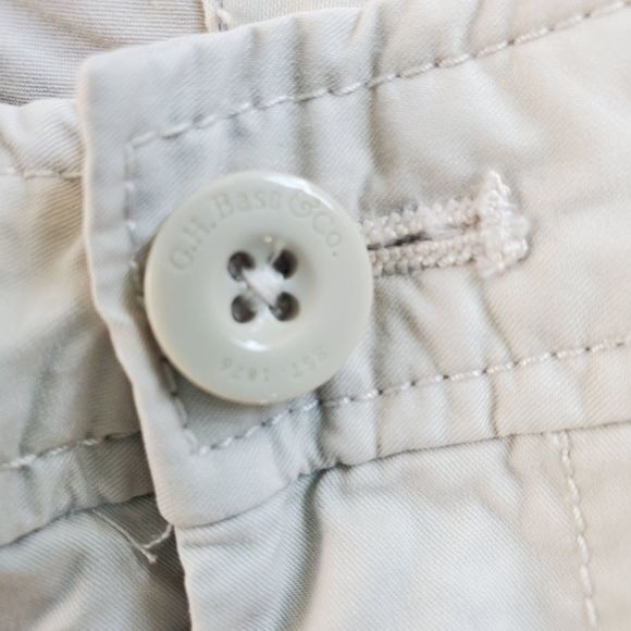 Bass G.H. Bass & Co. Khaki Shorts Chino Casual Everyday Size 8 - Picture 5 of 7